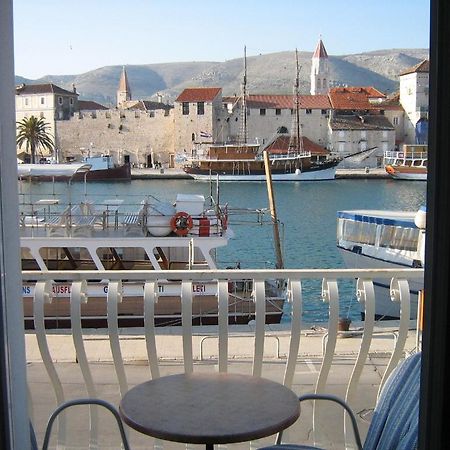 Villa Tudor Trogir Phòng bức ảnh